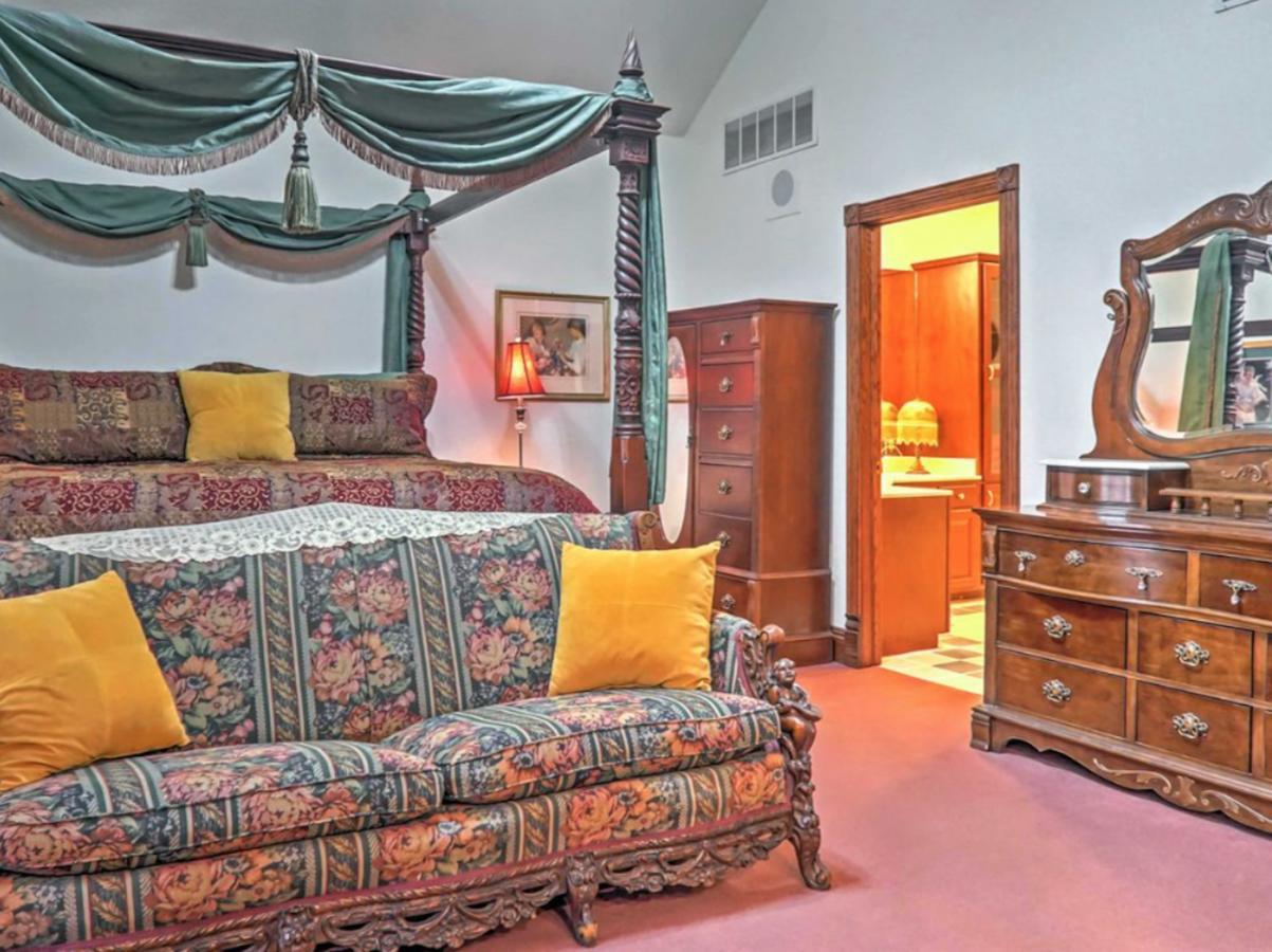 Bed and Breakfast Rosberg House Lindsborg Экстерьер фото