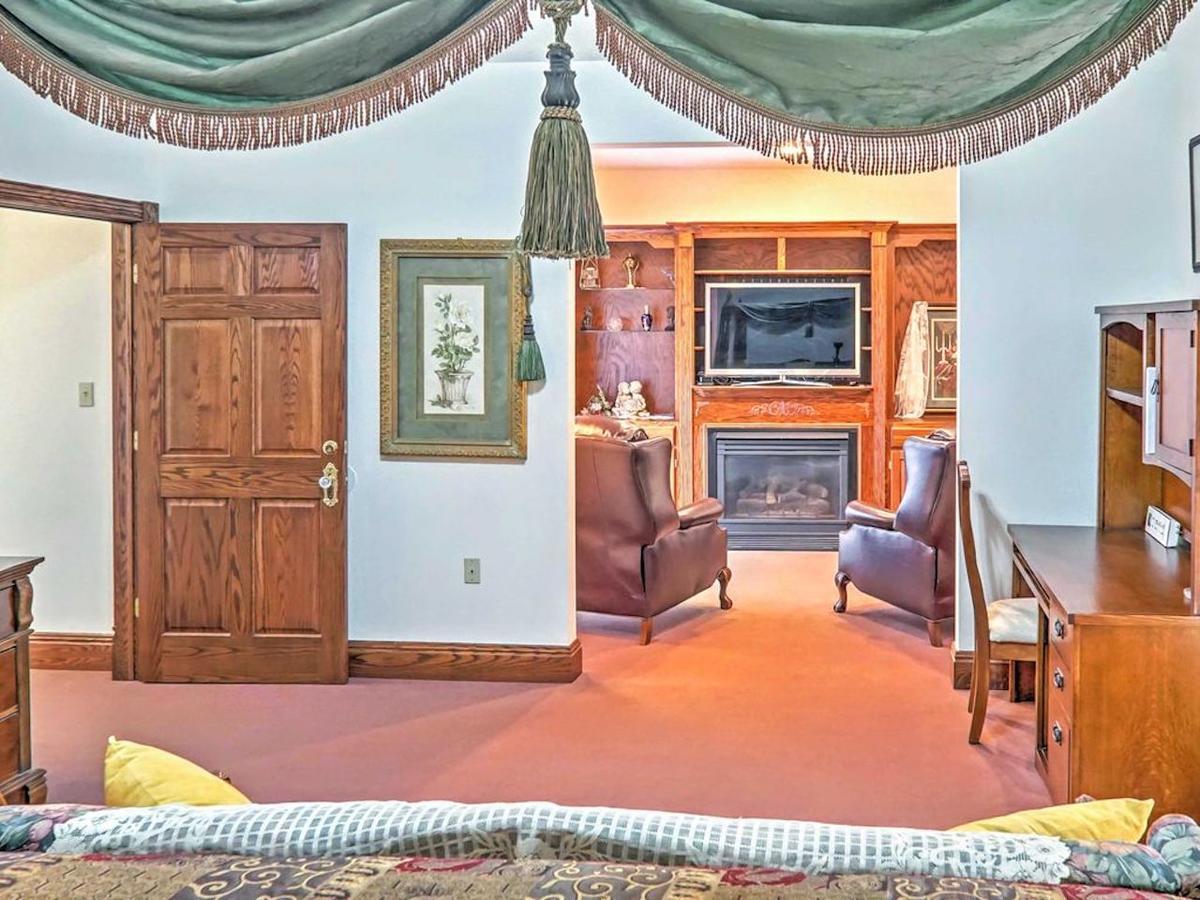 Bed and Breakfast Rosberg House Lindsborg Экстерьер фото
